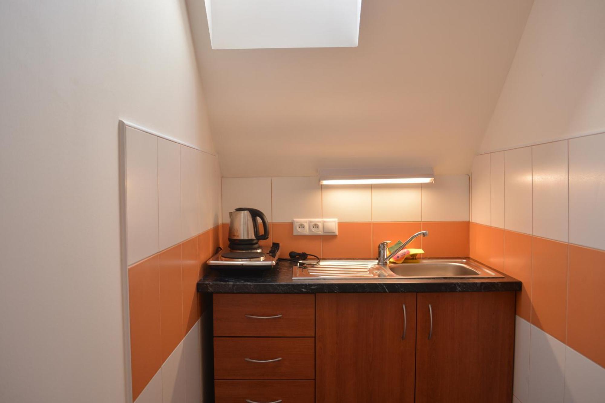 Penzion Farma Dvorec Radnice Chambre photo