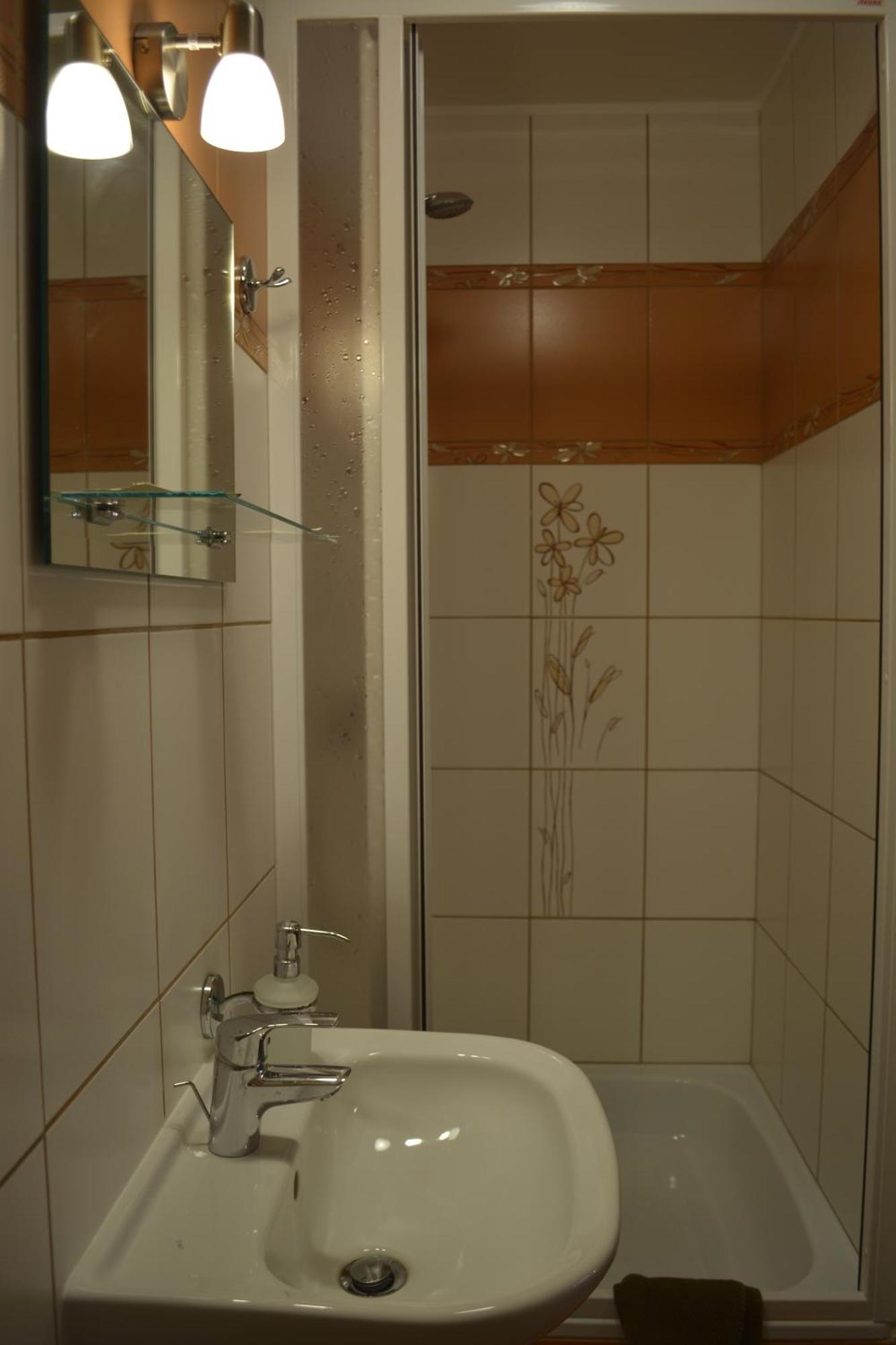 Penzion Farma Dvorec Radnice Chambre photo